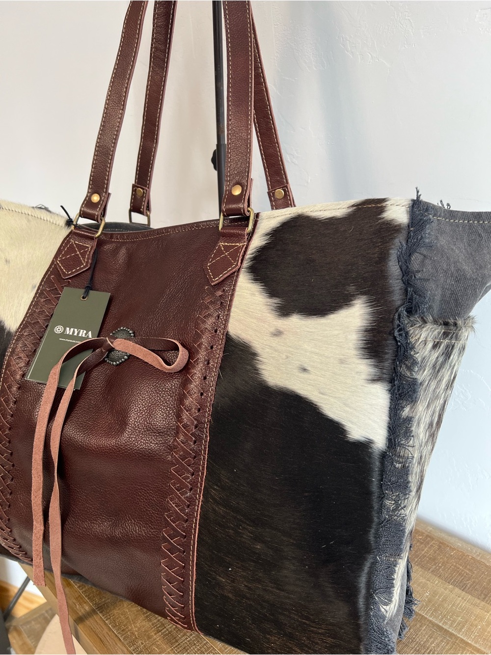 Myra Bag Cowhide Weekender Tote Overnight Leather Western Boho Shoulder Carry-on - Picture 11 of 13
